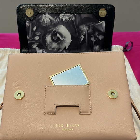 Ted baker handbag - Picture 4 of 10
